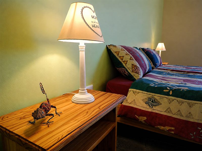 Liebevolle Einrichtungsdetails im Gästebungalow